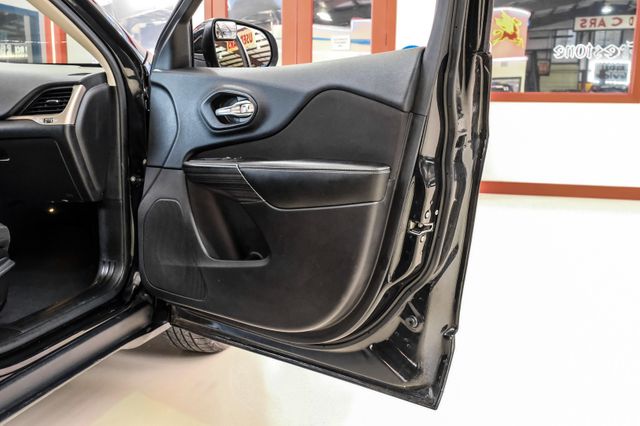 2016 Jeep Cherokee Latitude 2016 Jeep Cherokee Latitude