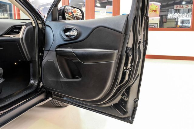 2016 Jeep Cherokee Latitude | Addison, TX | Mr Car Guys 2016 Jeep Cherokee Latitude | Addison, TX | Mr Car Guys