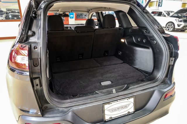 2016 Jeep Cherokee Latitude | Addison, TX | Mr Car Guys