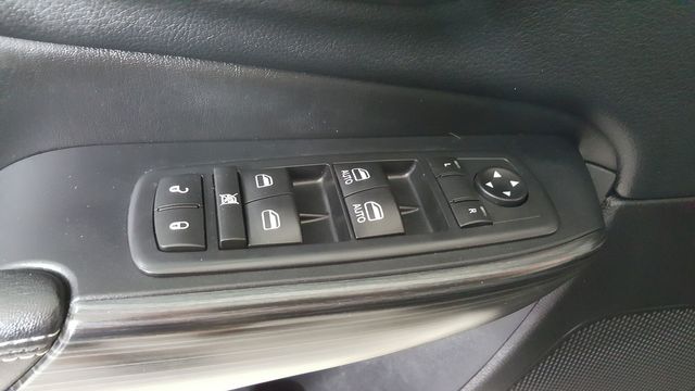 2016 Jeep Cherokee Limited | Carrollton, TX | Legend Motorcars of Carrollton 2016 Jeep Cherokee Limited | Carrollton, TX | Legend Motorcars of Carrollton