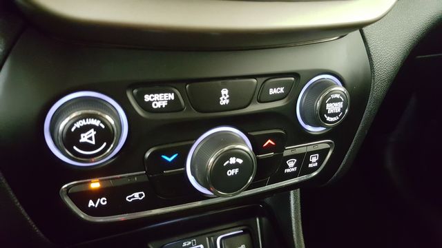 2016 Jeep Cherokee Latitude | Carrollton, TX | Legend Motorcars of Carrollton 2016 Jeep Cherokee Latitude | Carrollton, TX | Legend Motorcars of Carrollton