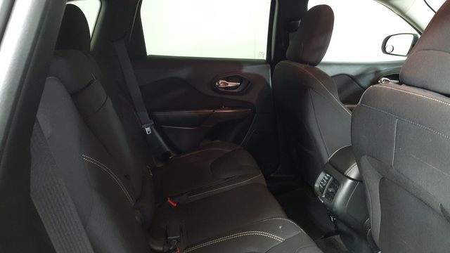 2016 Jeep Cherokee Latitude | Carrollton, TX | Legend Motorcars of Carrollton