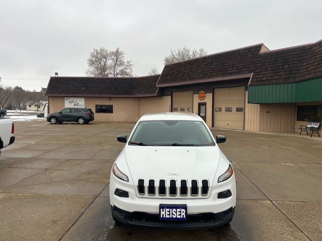 2016 Jeep Cherokee Sport 39,000 Miles | Dickinson, ND | Heiser Motors 2016 Jeep Cherokee Sport 39,000 Miles | Dickinson, ND | Heiser Motors