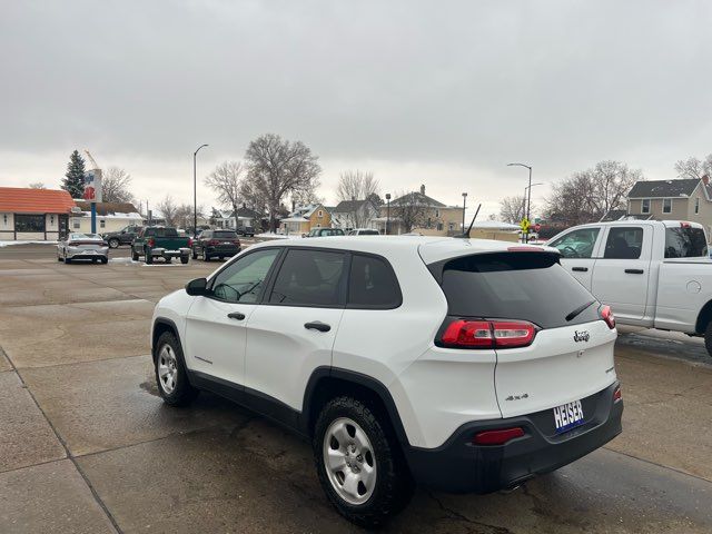 2016 Jeep Cherokee Sport 39,000 Miles | Dickinson, ND | Heiser Motors 2016 Jeep Cherokee Sport 39,000 Miles | Dickinson, ND | Heiser Motors