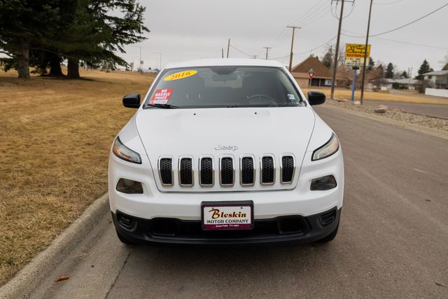 2016 Jeep Cherokee Sport | Great Falls, Montana | Bleskin Motor Company 2016 Jeep Cherokee Sport | Great Falls, Montana | Bleskin Motor Company