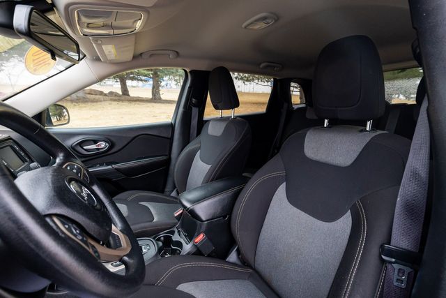 2016 Jeep Cherokee Sport | Great Falls, Montana | Bleskin Motor Company 2016 Jeep Cherokee Sport | Great Falls, Montana | Bleskin Motor Company