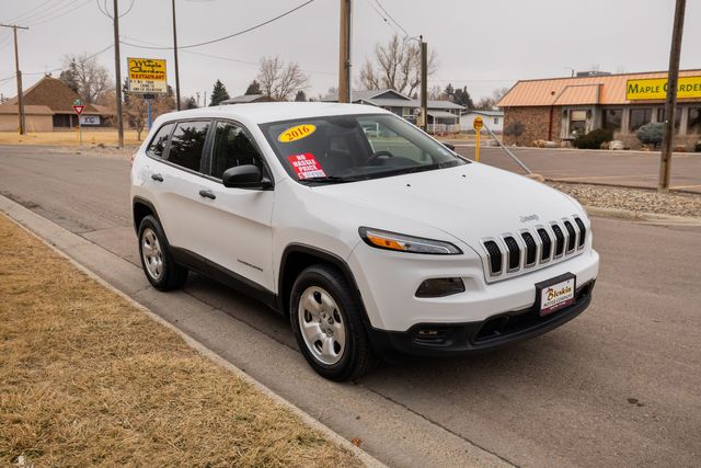 2016 Jeep Cherokee Sport | Great Falls, Montana | Bleskin Motor Company 2016 Jeep Cherokee Sport | Great Falls, Montana | Bleskin Motor Company