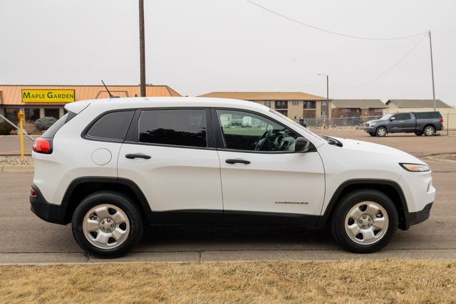 2016 Jeep Cherokee Sport | Great Falls, Montana | Bleskin Motor Company 2016 Jeep Cherokee Sport | Great Falls, Montana | Bleskin Motor Company