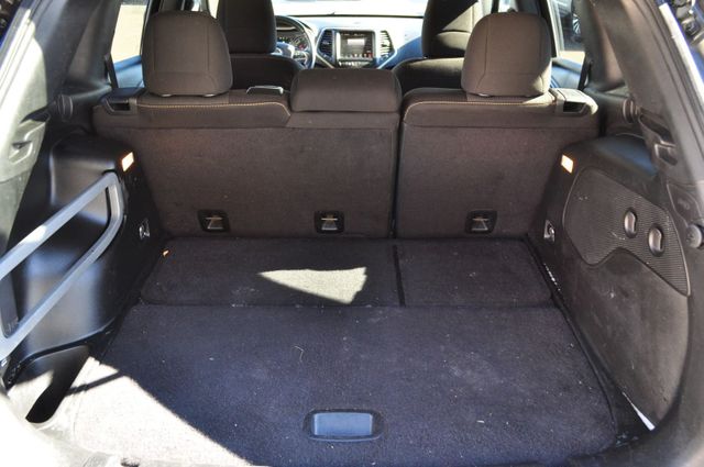 2016 Jeep Cherokee Latitude Sport Utility 4D | Louisville, MS | CARite Louisville MS