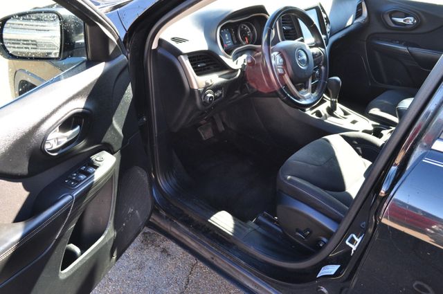 2016 Jeep Cherokee Latitude Sport Utility 4D | Louisville, MS | CARite Louisville MS 2016 Jeep Cherokee Latitude Sport Utility 4D | Louisville, MS | CARite Louisville MS