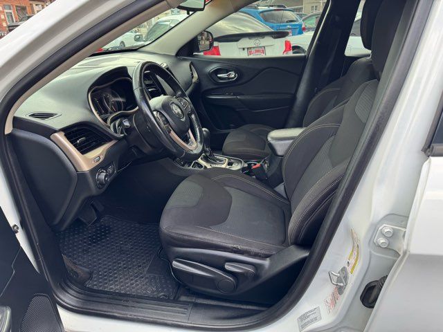 2016 Jeep Cherokee Latitude Altitude