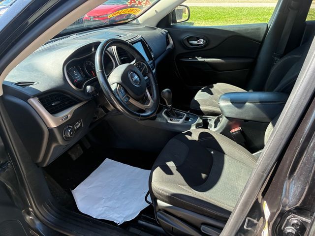 2016 Jeep Cherokee Altitude 4X4 | Ontario, OH | New Haven Auto Sales 2016 Jeep Cherokee Altitude 4X4 | Ontario, OH | New Haven Auto Sales