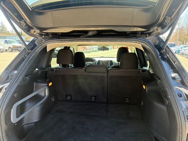 2016 Jeep Cherokee Altitude 4X4 | Ontario, OH | New Haven Auto Sales 2016 Jeep Cherokee Altitude 4X4 | Ontario, OH | New Haven Auto Sales