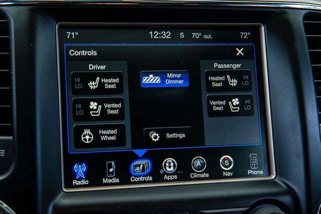 2016 Jeep Grand Cherokee Overland | Van Nuys, CA | Stellar Auto INC. 2016 Jeep Grand Cherokee Overland | Van Nuys, CA | Stellar Auto INC.