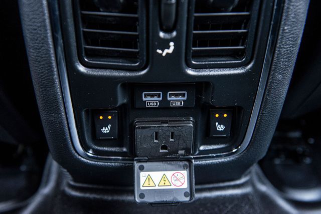 2016 Jeep Grand Cherokee Overland | Van Nuys, CA | Stellar Auto INC. 2016 Jeep Grand Cherokee Overland | Van Nuys, CA | Stellar Auto INC.