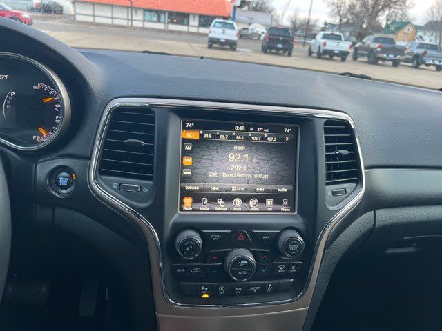 2016 Jeep Grand Cherokee Laredo ONLY 15,000 Miles | Dickinson, ND | Heiser Motors