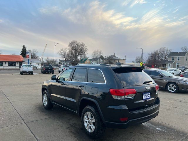 2016 Jeep Grand Cherokee Laredo ONLY 15,000 Miles | Dickinson, ND | Heiser Motors