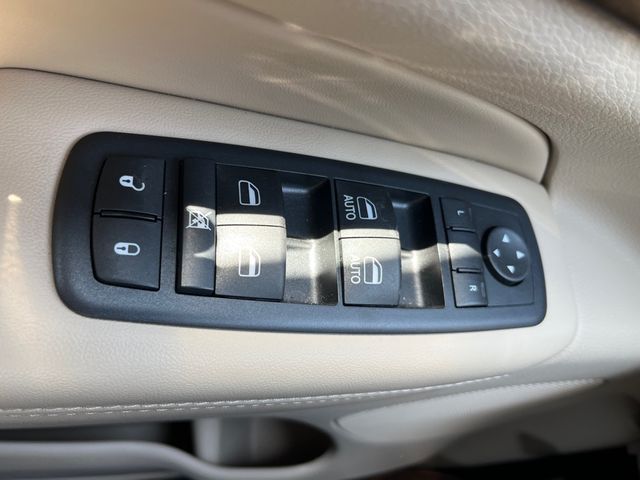 2016 Jeep Grand Cherokee LAREDO | RICHMOND, VA | TK HUGHES 2016 Jeep Grand Cherokee LAREDO | RICHMOND, VA | TK HUGHES