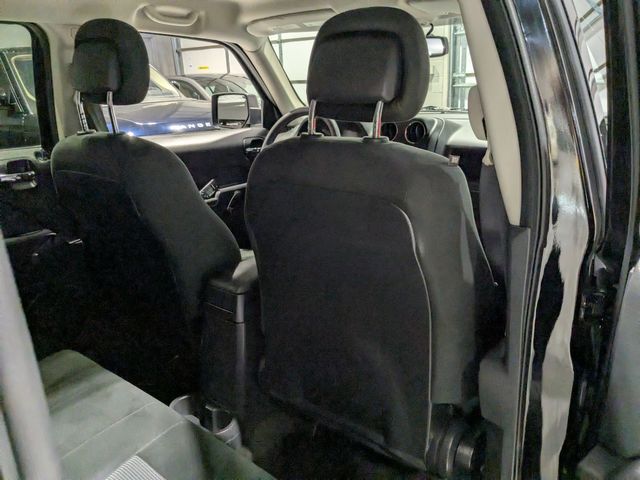 2016 Jeep Patriot Sport | Lake Forest IL | Executive Motor Carz 2016 Jeep Patriot Sport | Lake Forest IL | Executive Motor Carz