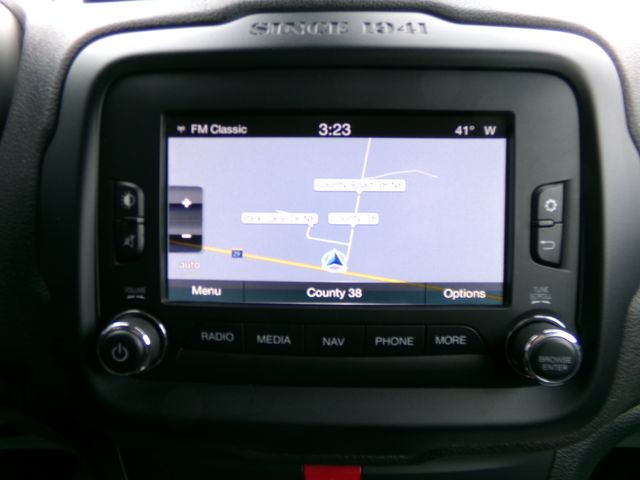 2016 Jeep Renegade 4WD Trailhawk