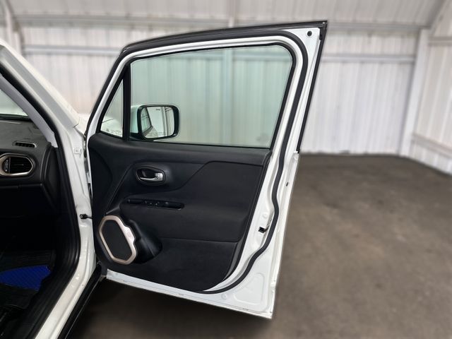 2016 Jeep Renegade Latitude | Houston, TX | Texas Star Motors 2016 Jeep Renegade Latitude | Houston, TX | Texas Star Motors