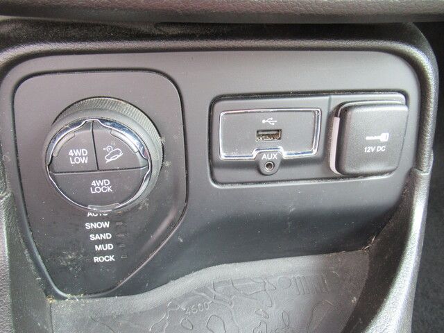 2016 Jeep Renegade Trailhawk