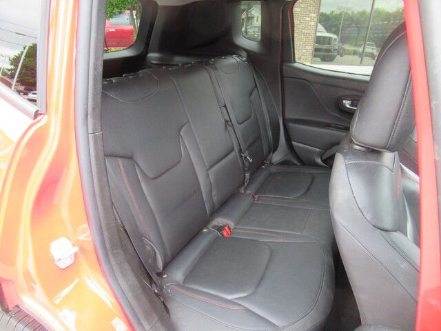 2016 Jeep Renegade Trailhawk