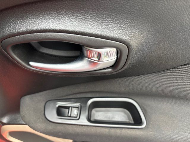 2016 Jeep Renegade Latitude | San Antonio, TX | Clear Choice Automotive South