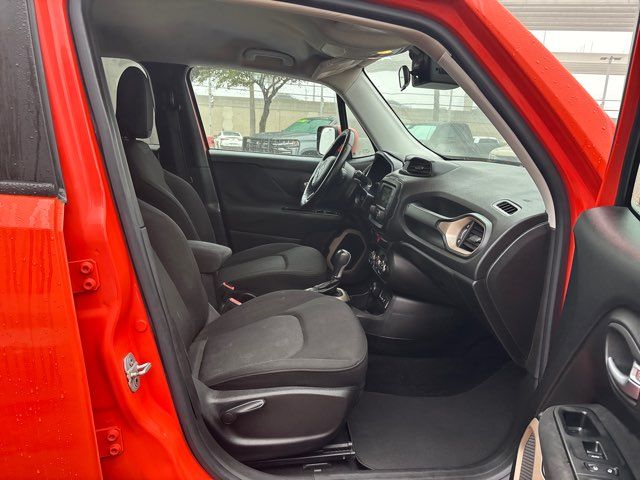 2016 Jeep Renegade Latitude | San Antonio, TX | Clear Choice Automotive South 2016 Jeep Renegade Latitude | San Antonio, TX | Clear Choice Automotive South