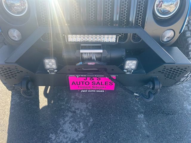 2016 Jeep Wrangler SPORT