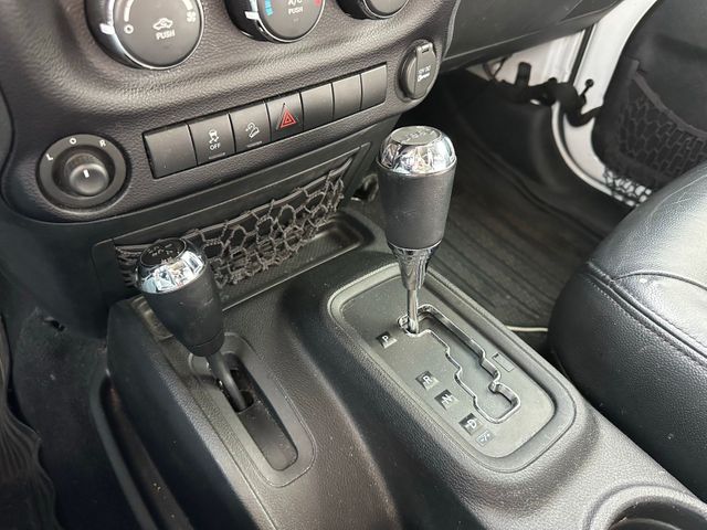 2016 Jeep Wrangler Unlimited Sport | Irving, Texas | Hopper Motorplex 2016 Jeep Wrangler Unlimited Sport | Irving, Texas | Hopper Motorplex