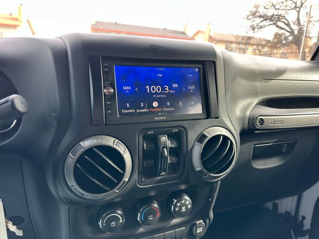 2016 Jeep Wrangler Unlimited Sport | Irving, Texas | Hopper Motorplex 2016 Jeep Wrangler Unlimited Sport | Irving, Texas | Hopper Motorplex