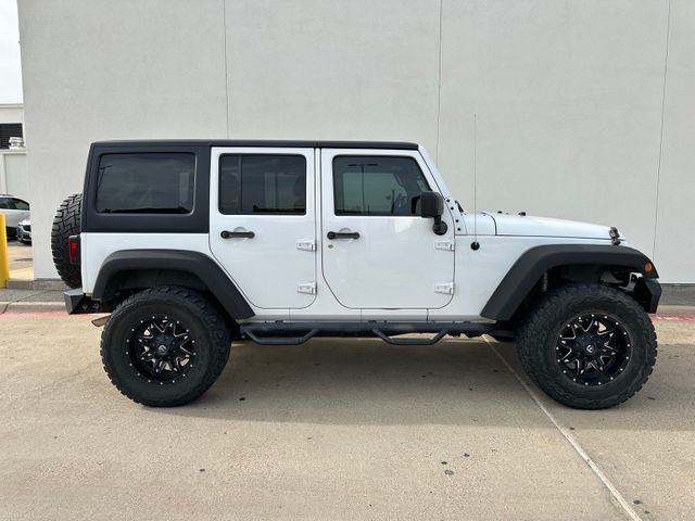 2016 Jeep Wrangler Unlimited Sport | Irving, Texas | Hopper Motorplex 2016 Jeep Wrangler Unlimited Sport | Irving, Texas | Hopper Motorplex