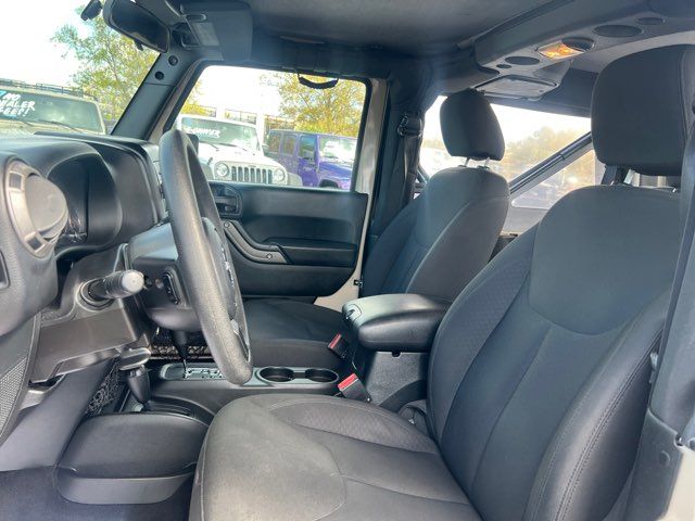 2016 Jeep Wrangler Sport