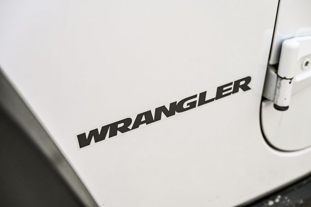 2016 Jeep Wrangler Willys Wheeler 3 Pc Hard Top Alpine Premium W/Sub 2016 Jeep Wrangler Willys Wheeler 3 Pc Hard Top Alpine Premium W/Sub