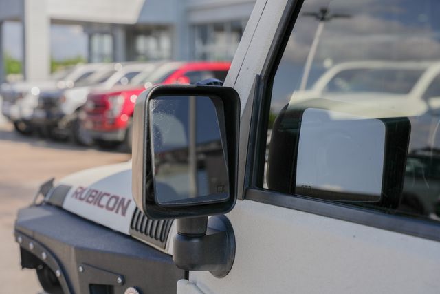 2016 Jeep Wrangler Unlimited Rubicon 4X4 / STARWOOD MOTORS 6.4L HEMI V-8 LOADED | Austin, TX | Rocky Mountain Truck Stop Austin