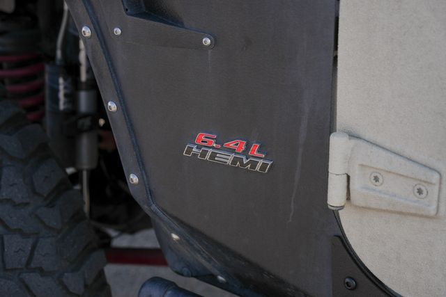 2016 Jeep Wrangler Unlimited Rubicon 4X4 / STARWOOD MOTORS 6.4L HEMI V-8 LOADED | Austin, TX | Rocky Mountain Truck Stop Austin