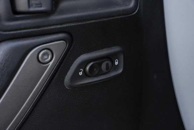 2016 Jeep Wrangler Unlimited Rubicon 4X4 / STARWOOD MOTORS 6.4L HEMI V-8 LOADED | Austin, TX | Rocky Mountain Truck Stop Austin