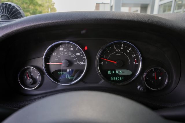 2016 Jeep Wrangler Unlimited Rubicon 4X4 / STARWOOD MOTORS 6.4L HEMI V-8 LOADED | Austin, TX | Rocky Mountain Truck Stop Austin