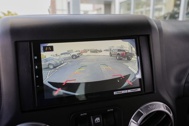 2016 Jeep Wrangler Unlimited Rubicon 4X4 / STARWOOD MOTORS 6.4L HEMI V-8 LOADED | Austin, TX | Rocky Mountain Truck Stop Austin 2016 Jeep Wrangler Unlimited Rubicon 4X4 / STARWOOD MOTORS 6.4L HEMI V-8 LOADED | Austin, TX | Rocky Mountain Truck Stop Austin