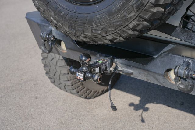 2016 Jeep Wrangler Unlimited Rubicon 4X4 / STARWOOD MOTORS 6.4L HEMI V-8 LOADED | Austin, TX | Rocky Mountain Truck Stop Austin