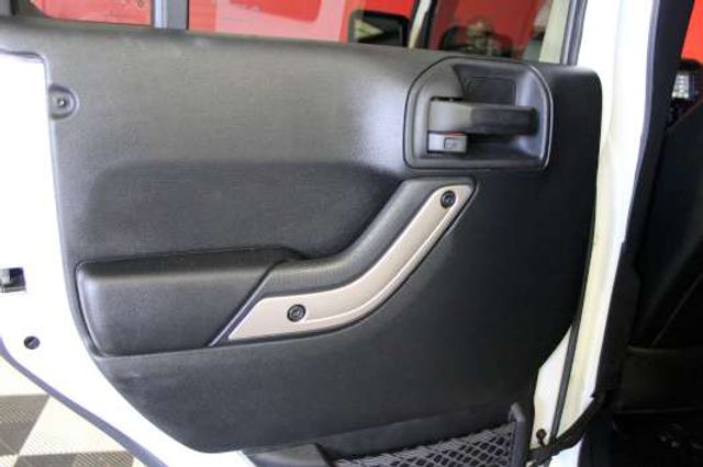 2016 Jeep Wrangler Unlimited SAHARA - Ledet's Auto Sales Gonzales, Louisiana 70737 2016 Jeep Wrangler Unlimited SAHARA - Ledet's Auto Sales Gonzales, Louisiana 70737