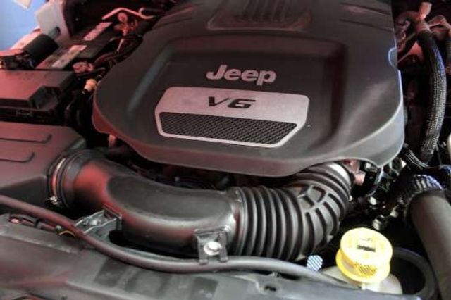 2016 Jeep Wrangler Unlimited SAHARA - Ledet's Auto Sales Gonzales, Louisiana 70737 2016 Jeep Wrangler Unlimited SAHARA - Ledet's Auto Sales Gonzales, Louisiana 70737