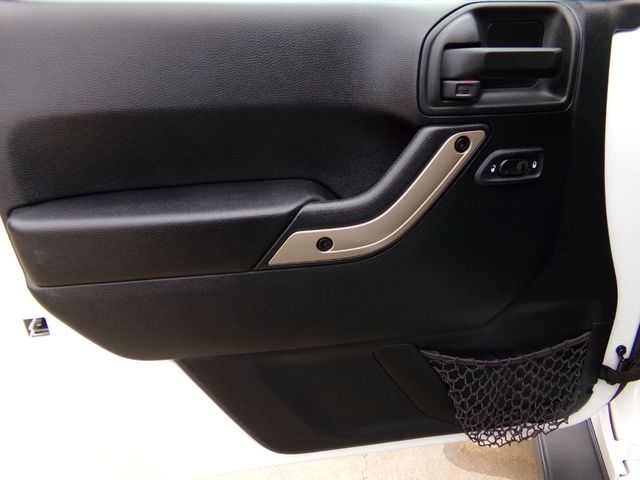 2016 Jeep Wrangler Unlimited SAHARA | Gonzales, TX | West Motors 2016 Jeep Wrangler Unlimited SAHARA | Gonzales, TX | West Motors