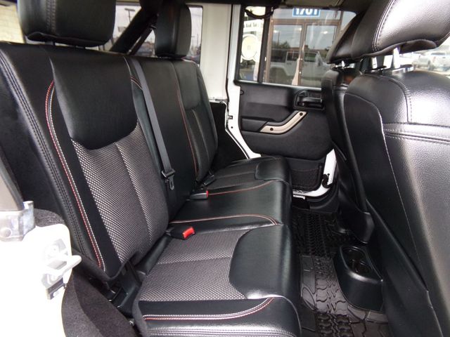 2016 Jeep Wrangler Unlimited SAHARA | Gonzales, TX | West Motors 2016 Jeep Wrangler Unlimited SAHARA | Gonzales, TX | West Motors