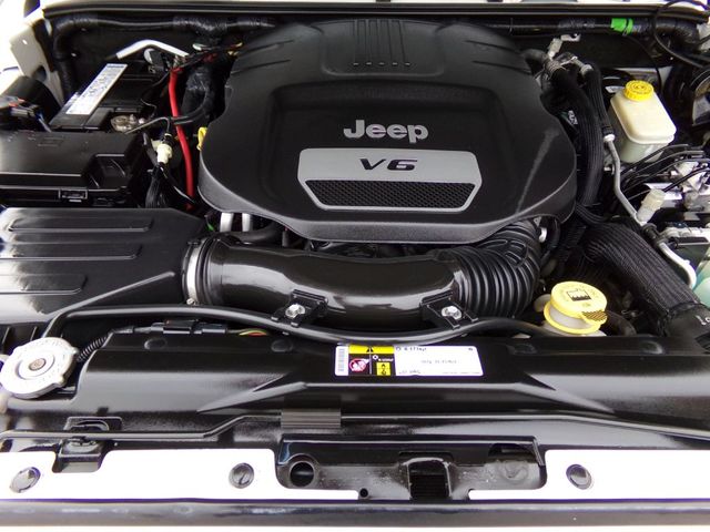 2016 Jeep Wrangler Unlimited SAHARA | Gonzales, TX | West Motors 2016 Jeep Wrangler Unlimited SAHARA | Gonzales, TX | West Motors