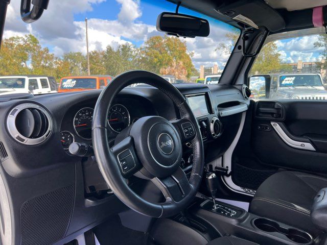 2016 Jeep Wrangler Unlimited Sahara