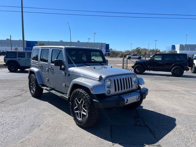 2016 Jeep Wrangler Unlimited Sahara - 1-Owner