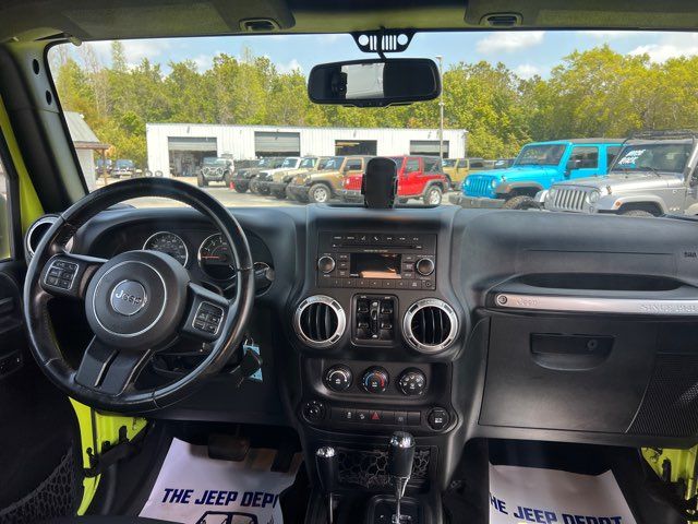 2016 Jeep Wrangler Unlimited Sahara