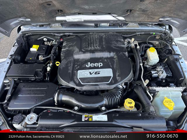 2016 Jeep Wrangler Unlimited Sahara